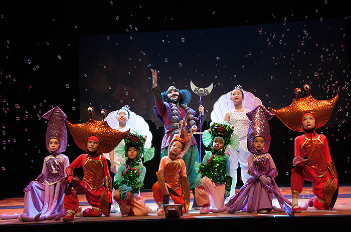 Monkey Goes West 2014 pic 7.png